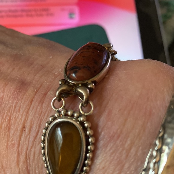 Tiger eye bracelet SIZE 7” Sterling Silver marked 925  VK - Picture 5 of 8